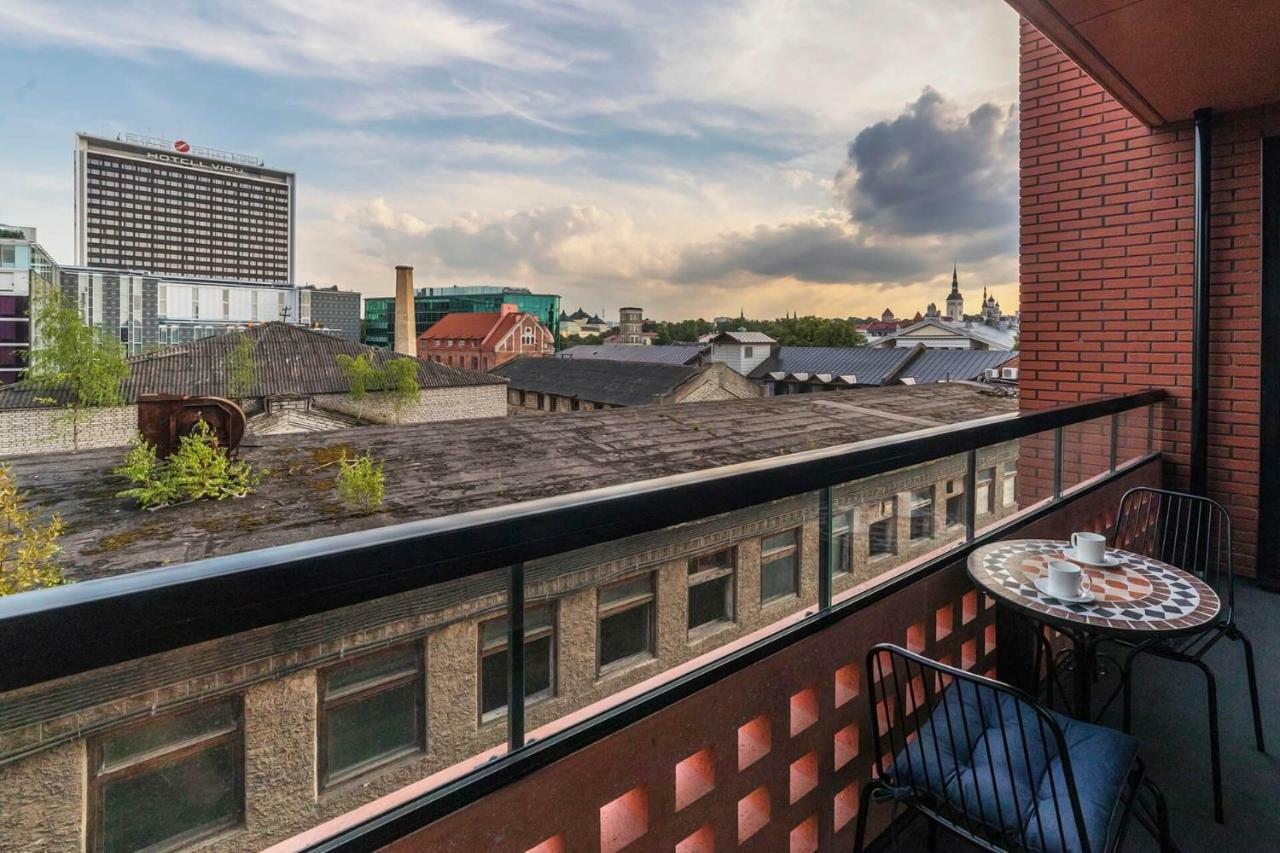 Modern Luxury Apartment In City Centre Tallinn Dış mekan fotoğraf